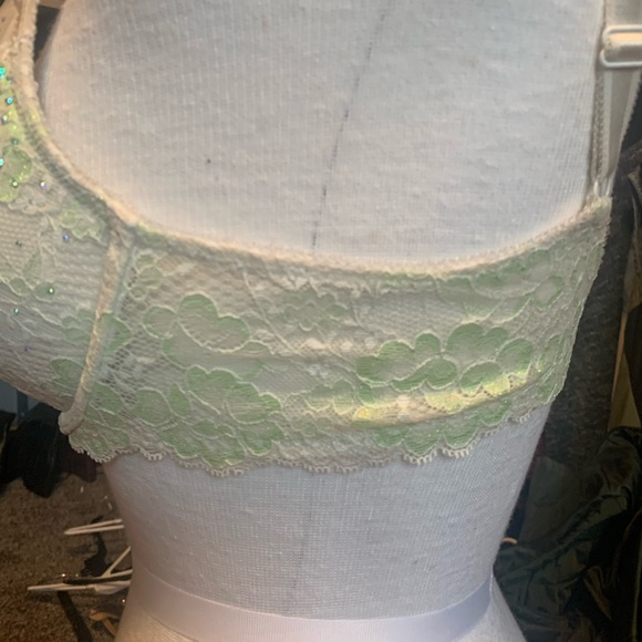 VS Rhinestone Bra - Picture 2 of 4